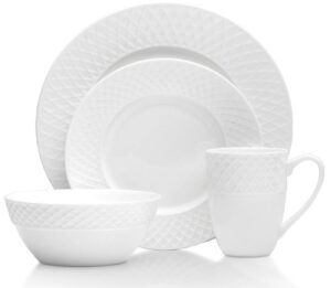 white quilted dinnerware set